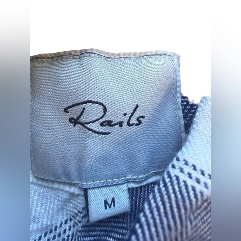 Rails Hunter Buffalo Plaid Button Down Shirt Navy White M Rayon Soft Flannel - Picture 5 of 9